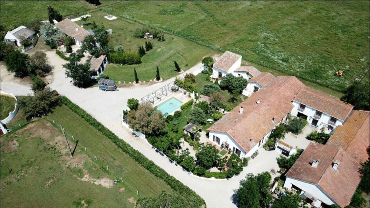 Terre De Boheme Hotel Vestric-et-Candiac Luaran gambar