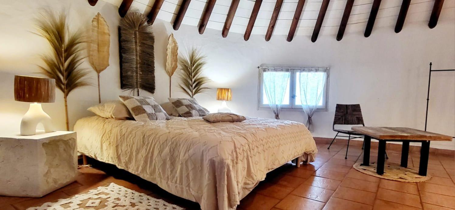 Terre De Boheme Hotel Vestric-et-Candiac Luaran gambar