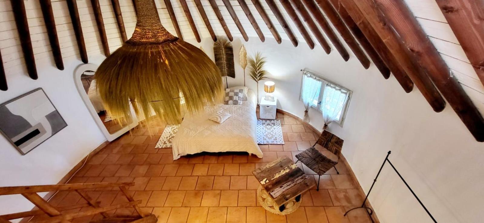 Terre De Boheme Hotel Vestric-et-Candiac Luaran gambar
