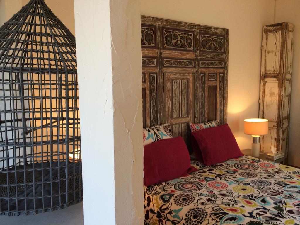 Terre De Boheme Hotel Vestric-et-Candiac Luaran gambar
