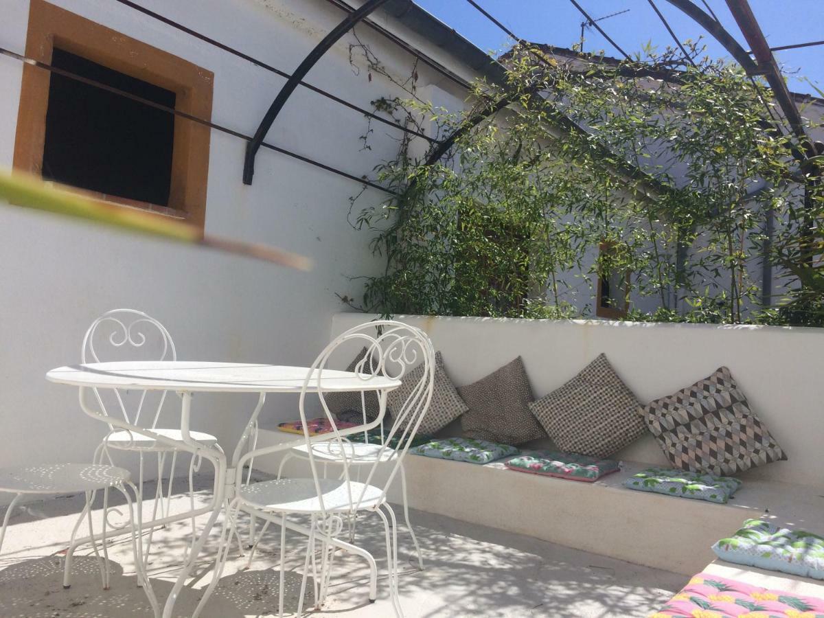Terre De Boheme Hotel Vestric-et-Candiac Luaran gambar